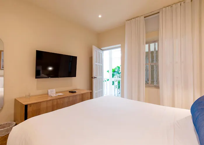 B Haus Hotel Boutique