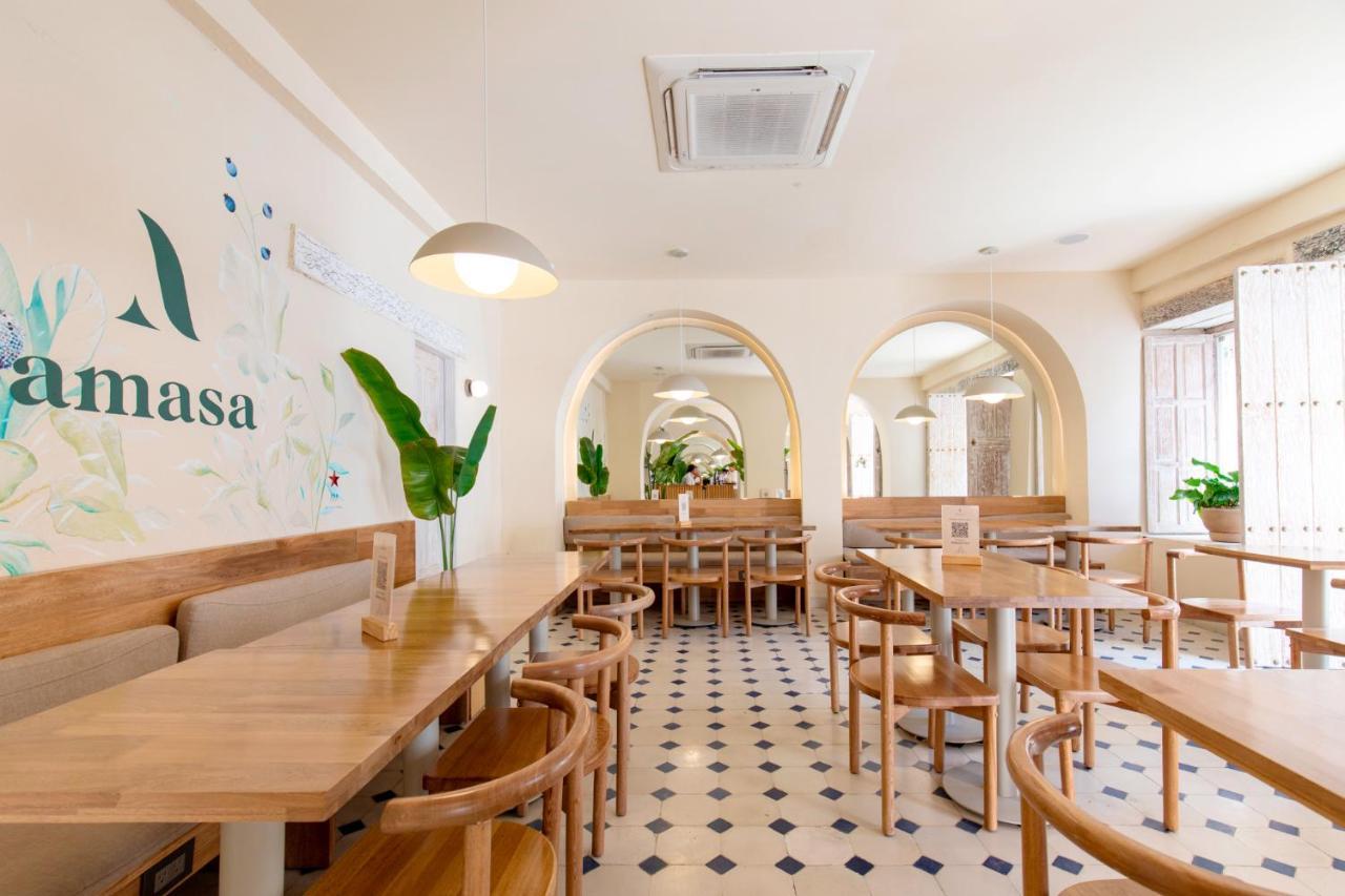 B Haus Boutique 4*